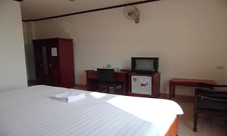 Friendship Hotel