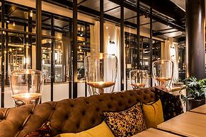 Laz' Hotel Spa Urbain Paris