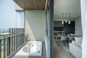 Cross Vibe Pattaya Seaphere