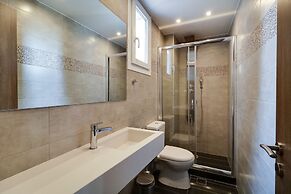 Athens Comfort Suites & Apartments