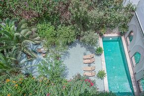 Riad Laurence Olivier