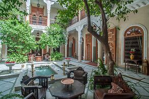 Riad Laurence Olivier