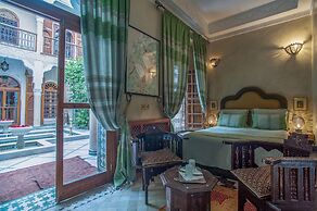 Riad Laurence Olivier