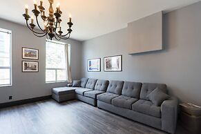 Applewood Suites - West Queen West Loft