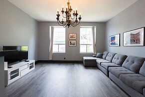 Applewood Suites - West Queen West Loft