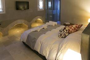 Graffiti B&B Apartments