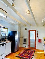 Taos Goji Farm & Eco-Lodge Retreat
