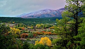 Taos Goji Farm & Eco-Lodge Retreat