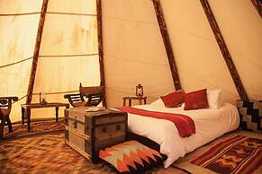 Taos Goji Farm & Eco-Lodge Retreat