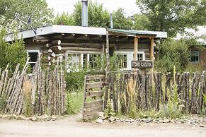Taos Goji Farm & Eco-Lodge Retreat