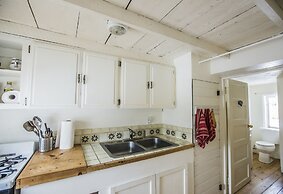 Taos Goji Farm & Eco-Lodge Retreat