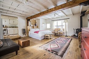 Taos Goji Farm & Eco-Lodge Retreat
