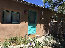 Taos Goji Farm & Eco-Lodge Retreat