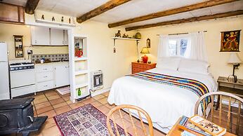 Taos Goji Farm & Eco-Lodge Retreat
