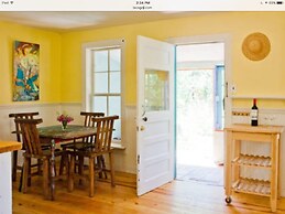 Taos Goji Farm & Eco-Lodge Retreat