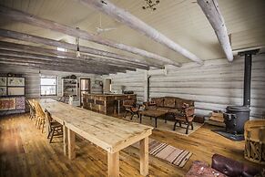 Taos Goji Farm & Eco-Lodge Retreat
