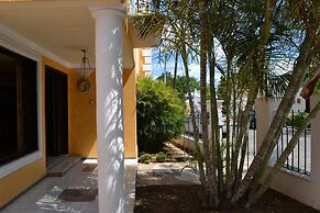 La Posadita by Flamboyanes