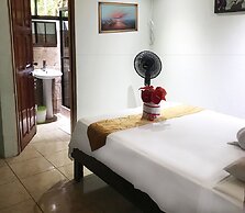 Manuel Antonio Hostel Resort