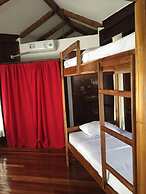 Manuel Antonio Hostel Resort