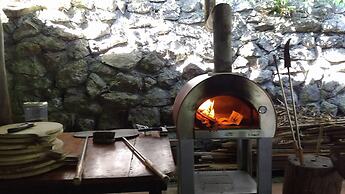 Manuel Antonio Hostel Resort