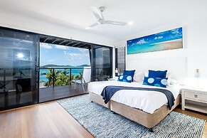 Shoreline Apartments