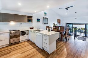 Shoreline Apartments