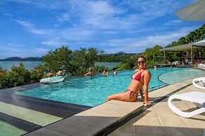 Shoreline Apartments