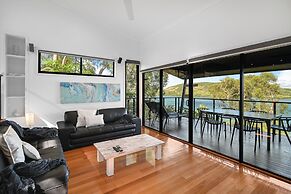 Shoreline Apartments