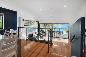 Shoreline Apartments