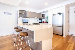 Shoreline Apartments