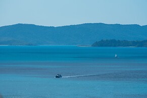 Sunset Waters Apartments