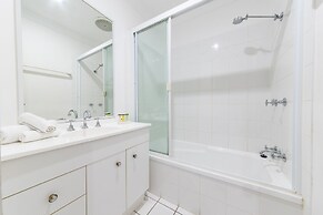 Sunset Waters Apartments