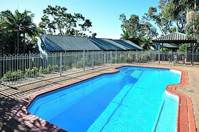 Sunset Waters Apartments