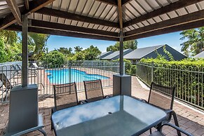 Sunset Waters Apartments