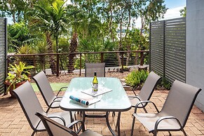 Sunset Waters Apartments