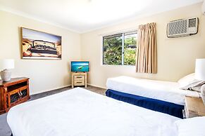 Sunset Waters Apartments