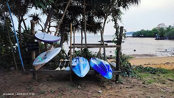 Naivacha Tent Koh Mak