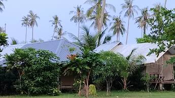 Naivacha Tent Koh Mak
