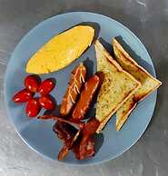 Naivacha Tent Koh Mak