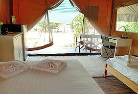 Naivacha Tent Koh Mak