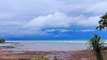 Naivacha Tent Koh Mak