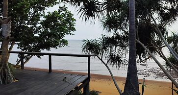 Naivacha Tent Koh Mak