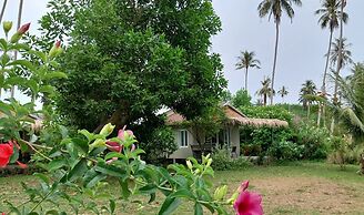Naivacha Tent Koh Mak