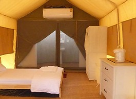 Naivacha Tent Koh Mak