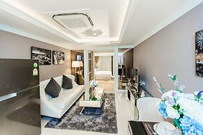 State Tower Silom By Haloth