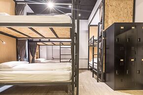 Traveller Inn Tiehua Hotel