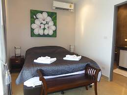 Oasis Garden & Pool Villa at VIP Resort