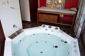 Oasis Garden & Pool Villa at VIP Resort