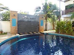 Oasis Garden & Pool Villa at VIP Resort