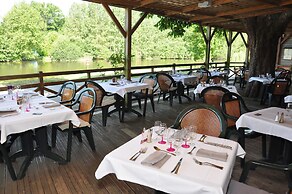 Logis Hotel Beau Rivage
